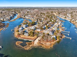 16 Carolyn Lane, East Falmouth, MA 02536