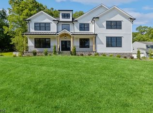 1613 Rising Way, Mountainside, NJ 07092