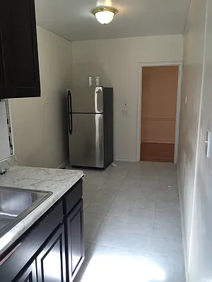 Rented by BRICK & GALO REALTY CORP | media 9