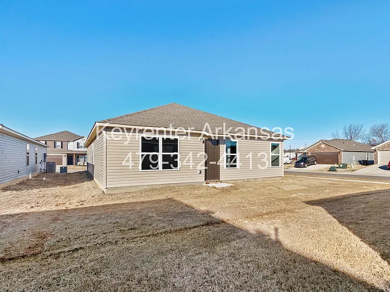 846 E Sparrow Cir — Photo 27