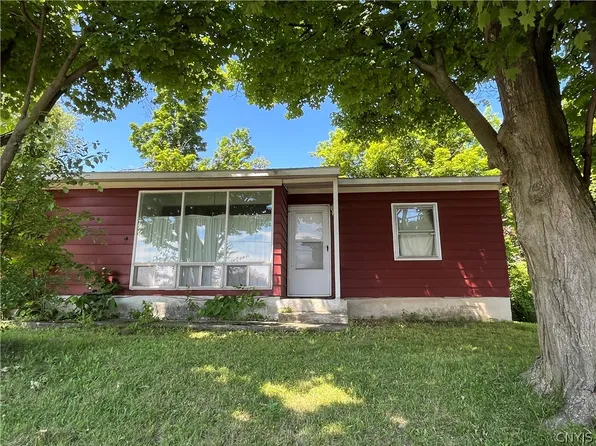 101 Woods Ave S, Syracuse, NY 13206