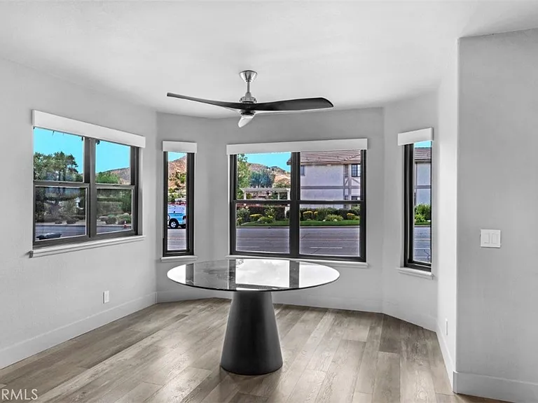 24050 Canyon Lake Dr N — Photo 13