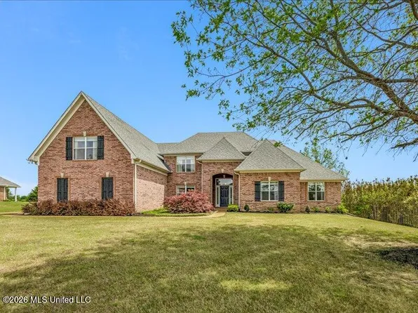 4234 Forest Hill Rd S, Olive Branch, MS 38654
