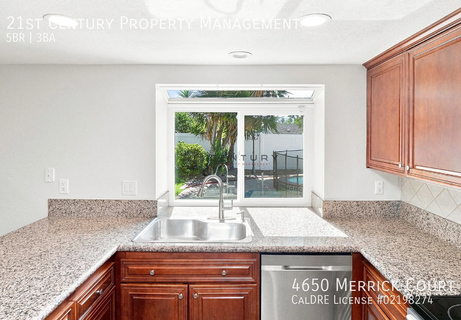 "Spacious 5-Bed Oasis with Fireplace in Oceanside 2,900 Sq Ft of Comfort!" — Photo 4
