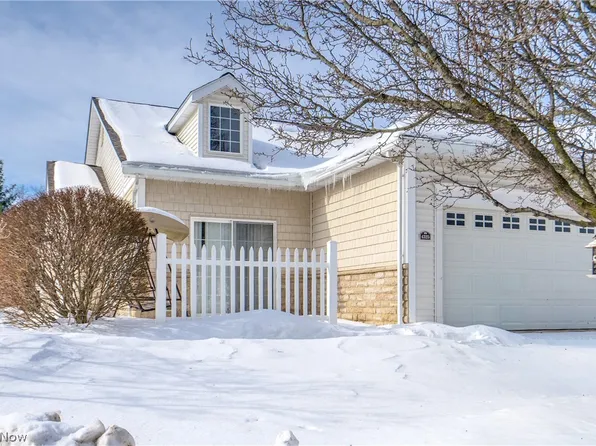 4325 Greenway Trail St NW, Massillon, OH 44647