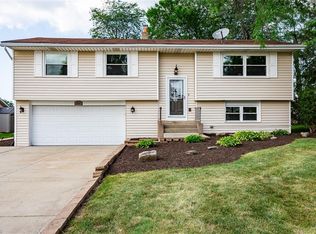 3861 Grafton Rd, Brunswick, OH 44212