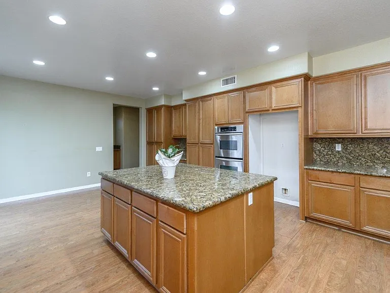 14443 Gannet St — Photo 19