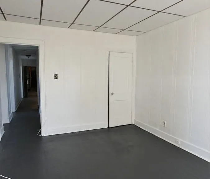 1209 S 58th St #4B — Photo 4
