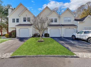 204 Erik Drive, East Setauket, NY 11733