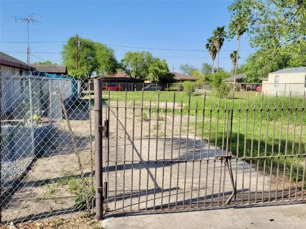 1813 E Juarez Ave, Alton, TX 78573