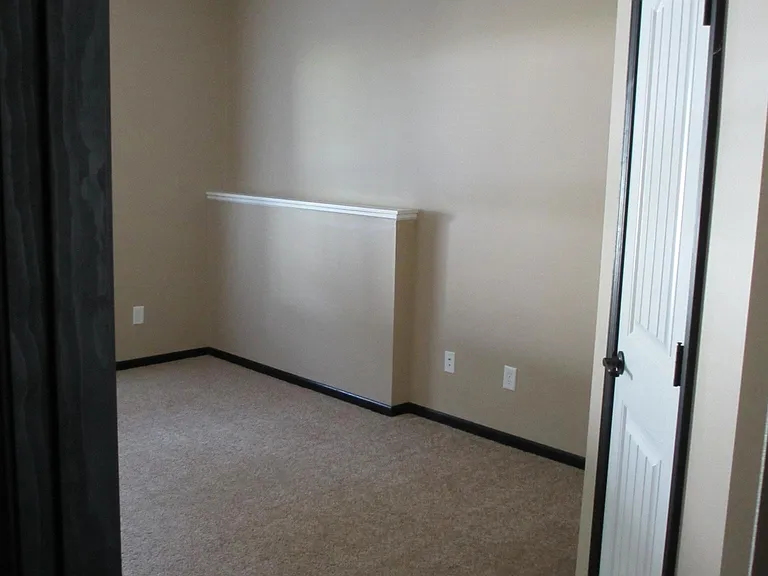 1403 Nottingham Dr — Photo 39