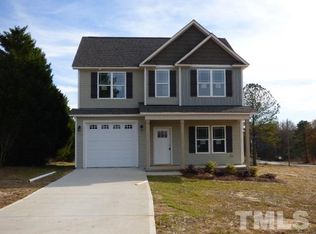 16 Chic Ennis Rd, Coats, NC 27521
