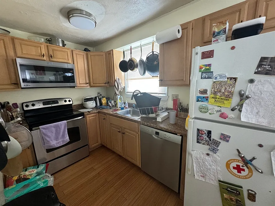 41 Ashford St #5