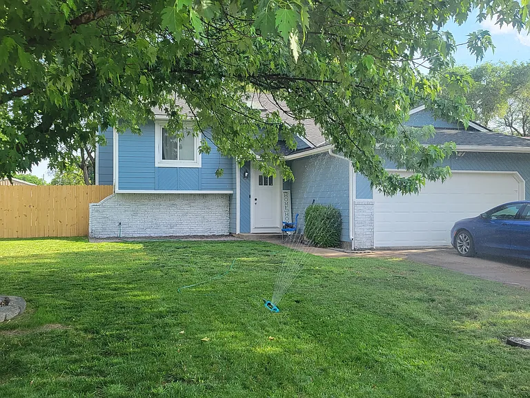 405 W Cherokee Dr — Photo 7