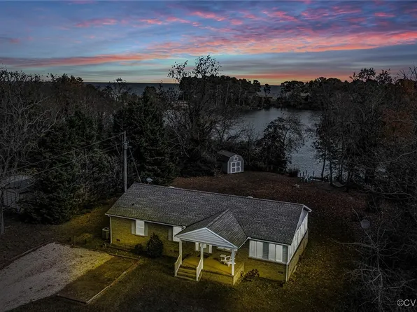 328 White Sand Dr, Heathsville, VA 22473