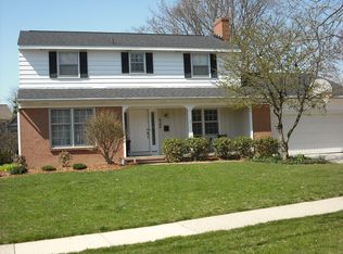 2365 Okemos Dr SE, Grand Rapids, MI