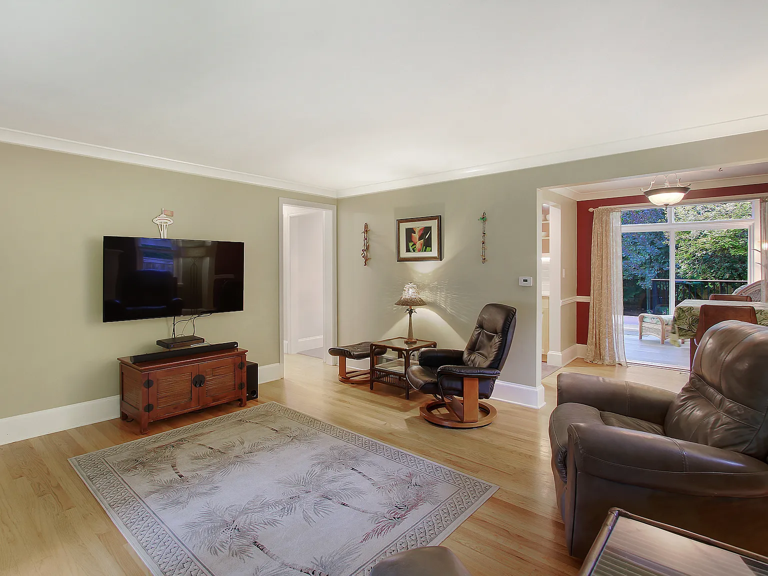 2 bed, 1575 sqft, $2,500 — Photo 3
