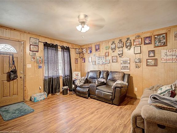 5th image of 1822 Steiner Ave