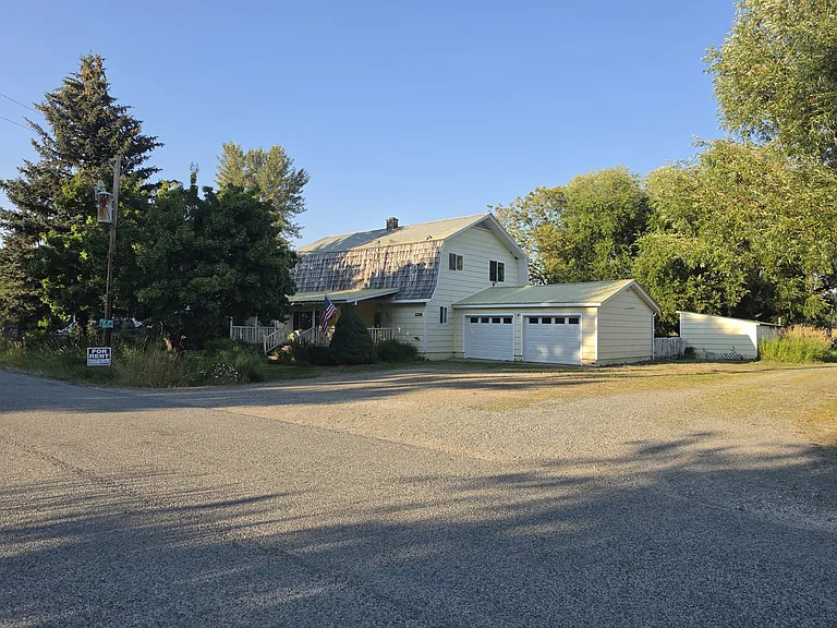 199 N Riley Creek Rd — Photo 6