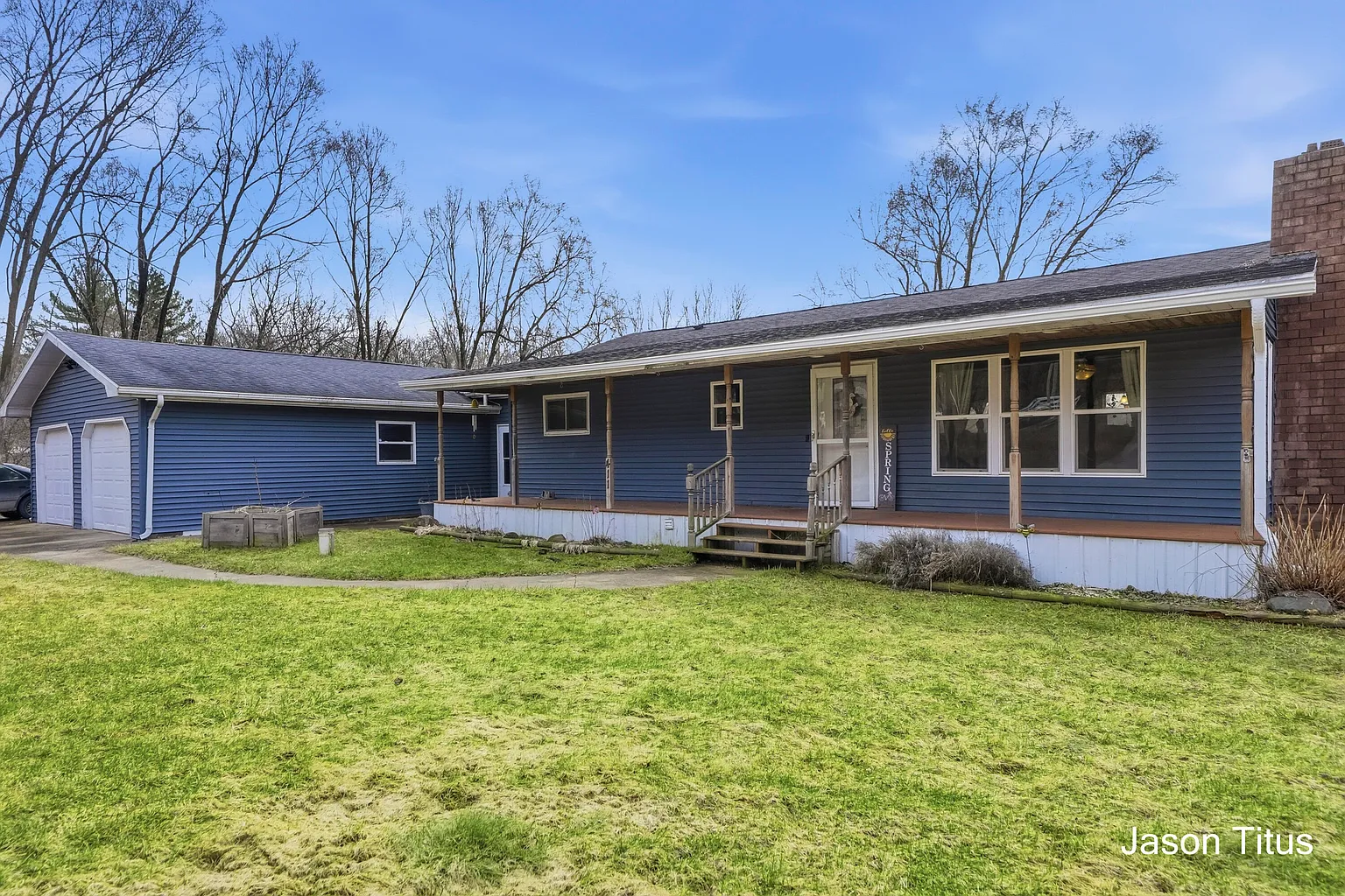 411 Hill St photo 1