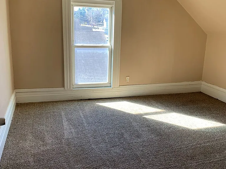 1408 Spring St — Photo 4