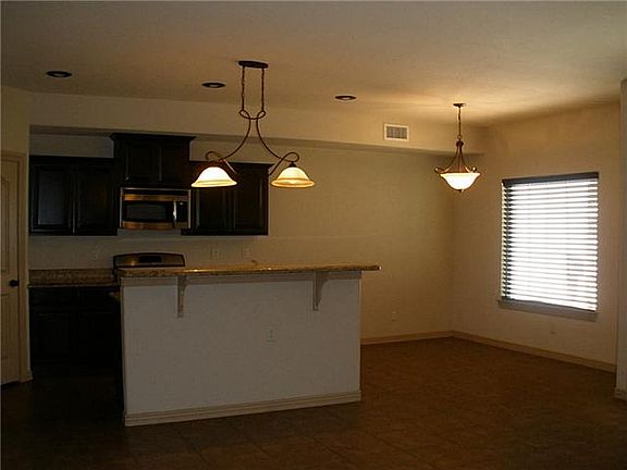 3rd image of 11714 Dos Palmas Dr #A