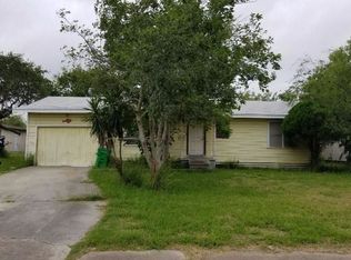 130 N Houston St, Aransas Pass, TX 78336