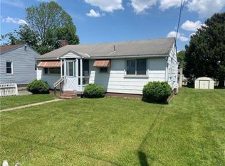 3771 John St, Emmaus, PA 18049
