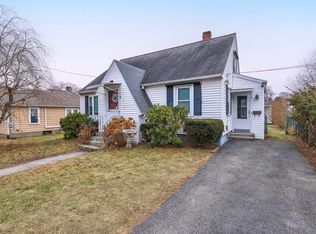 8 Ware St, Worcester, MA 01602