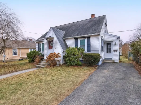 8 Ware St, Worcester, MA 01602