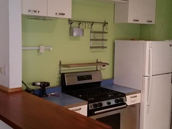2nd image of 614 Park Ave Floor 1