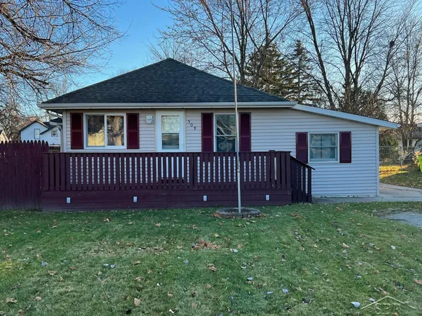 509 W Benjamin St, Linwood, MI 48634