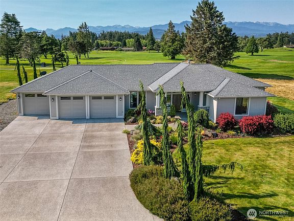 3rd image of 264 Lone Eagle Lane