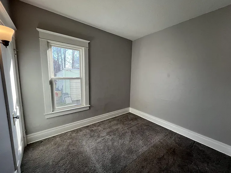 15 Beatrice Ave #1 — Photo 16