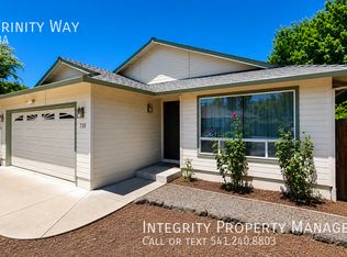 730 Trinity Way, Medford, OR 97501
