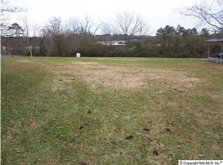 107 Columbus St, Albertville, AL 35950