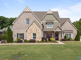 3015 Ginn Point Rd, Owens Cross Roads, AL 35763