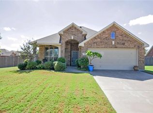 3610 Royal Ct, Midlothian, TX 76065