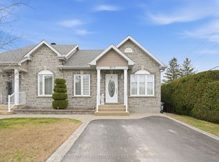 1813 Florence St, Champlain, ON K6A0A5