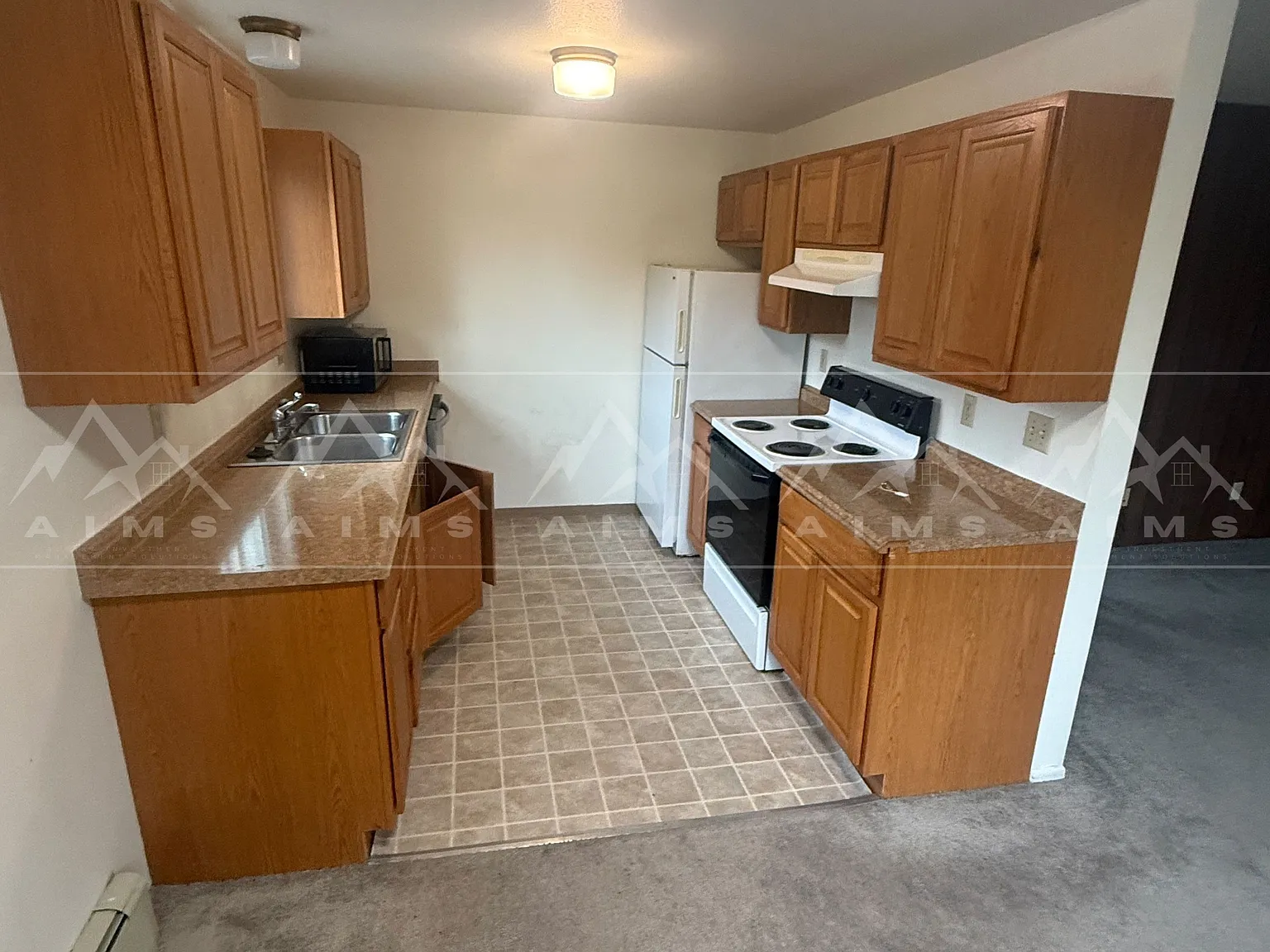 2 bed, 1000 sqft, $1,450 — Photo 2
