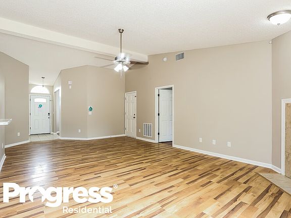 3rd image of 8077 Buchannan Ct