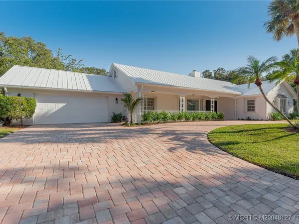 6 Michael Rd, Sewalls Pt, FL 34996