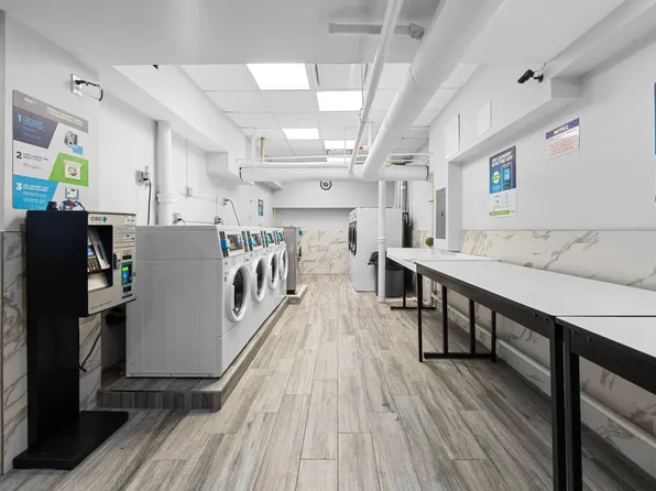 9031 Ft Hamilton Parkway image 12 of 13