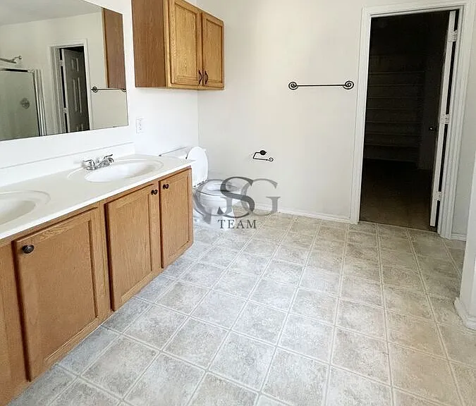 117 Hanging Moss Dr — Photo 8