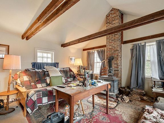 5th image of 176 Monkton Ridge