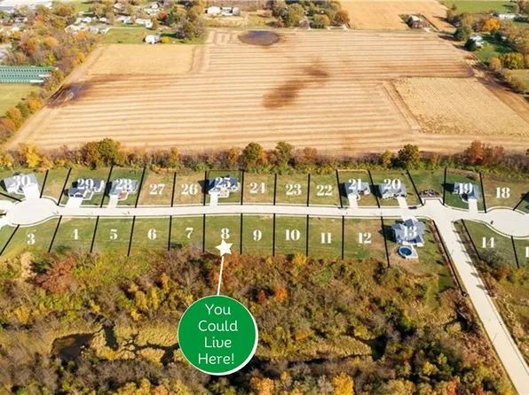 2295 Rolling Creek Dr, Decatur, IL 62521