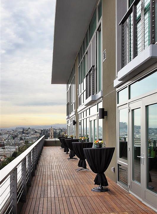 Building Photo 5