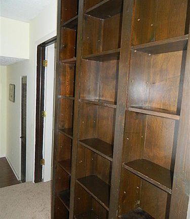 5th image of 1656 Higby Dr