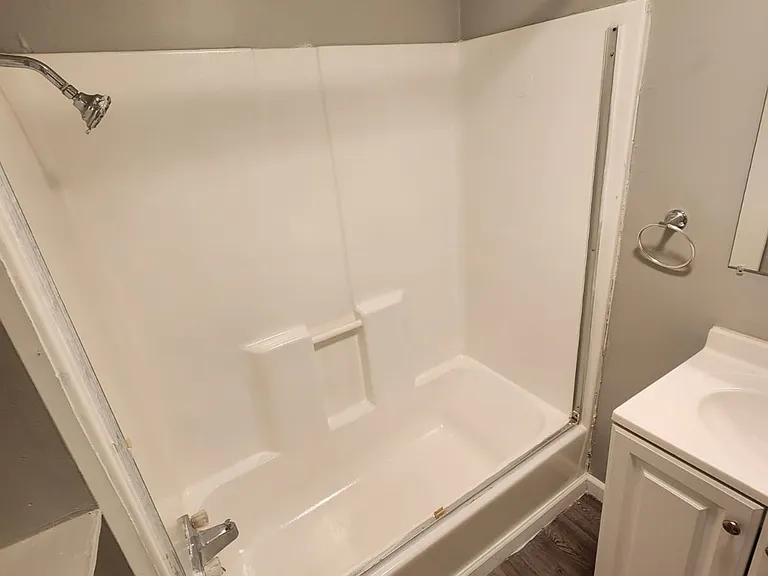 929 4th Ave #2 — Photo 6