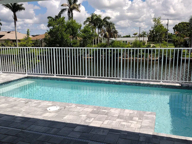 229 SW 47th Ter — Photo 17